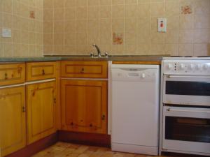 Kitchen - Self Catering Holiday Accommodation, Killeshandra, Cavan Kitchen